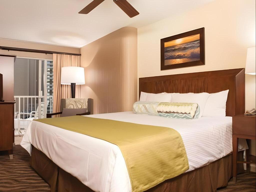 Club Wyndham At Waikiki Beach Walk Honolulu Zewnętrze zdjęcie