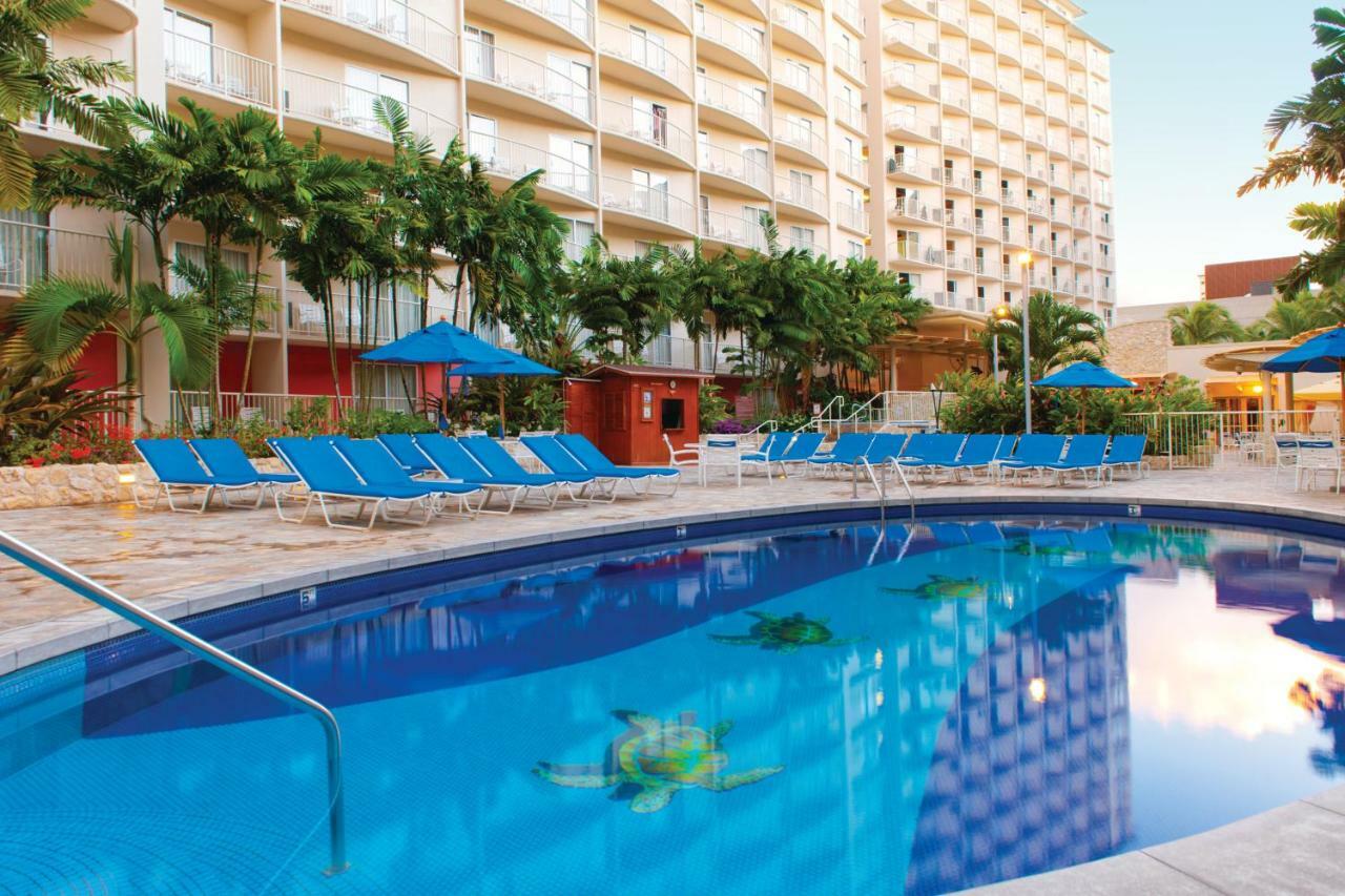 Club Wyndham At Waikiki Beach Walk Honolulu Zewnętrze zdjęcie